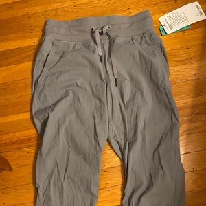 Lulu lemon dance studio crop II